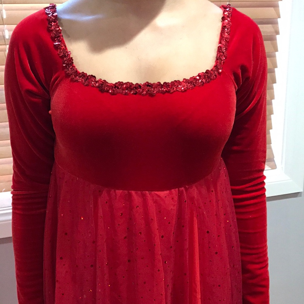 Red leotard - Picture 4 of 5